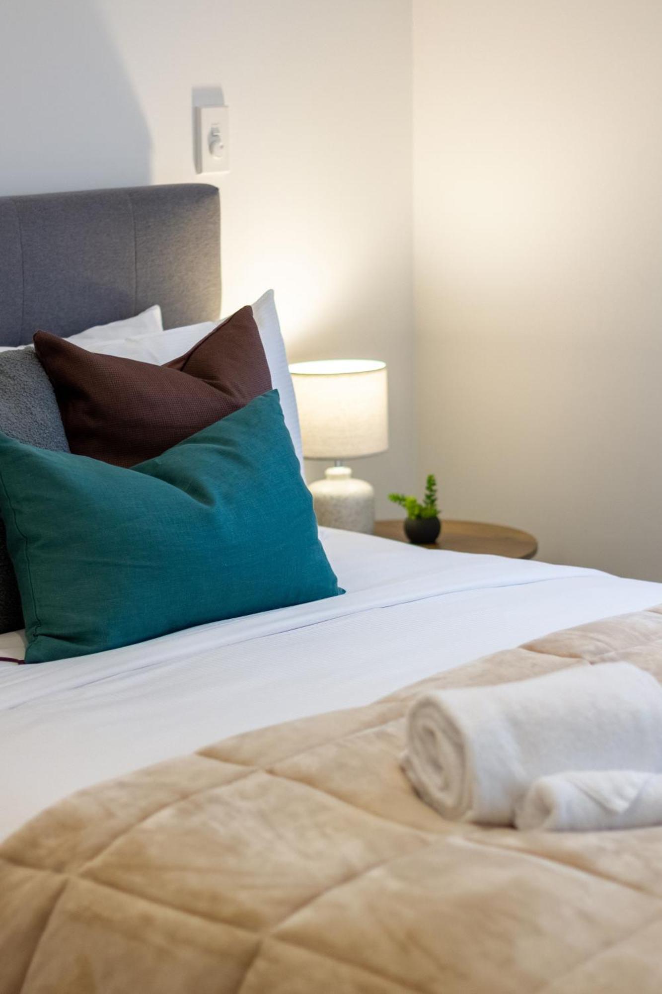 Executive Suite On Lichfield Street - 2 Bed 2 Bath クライストチャーチ エクステリア 写真