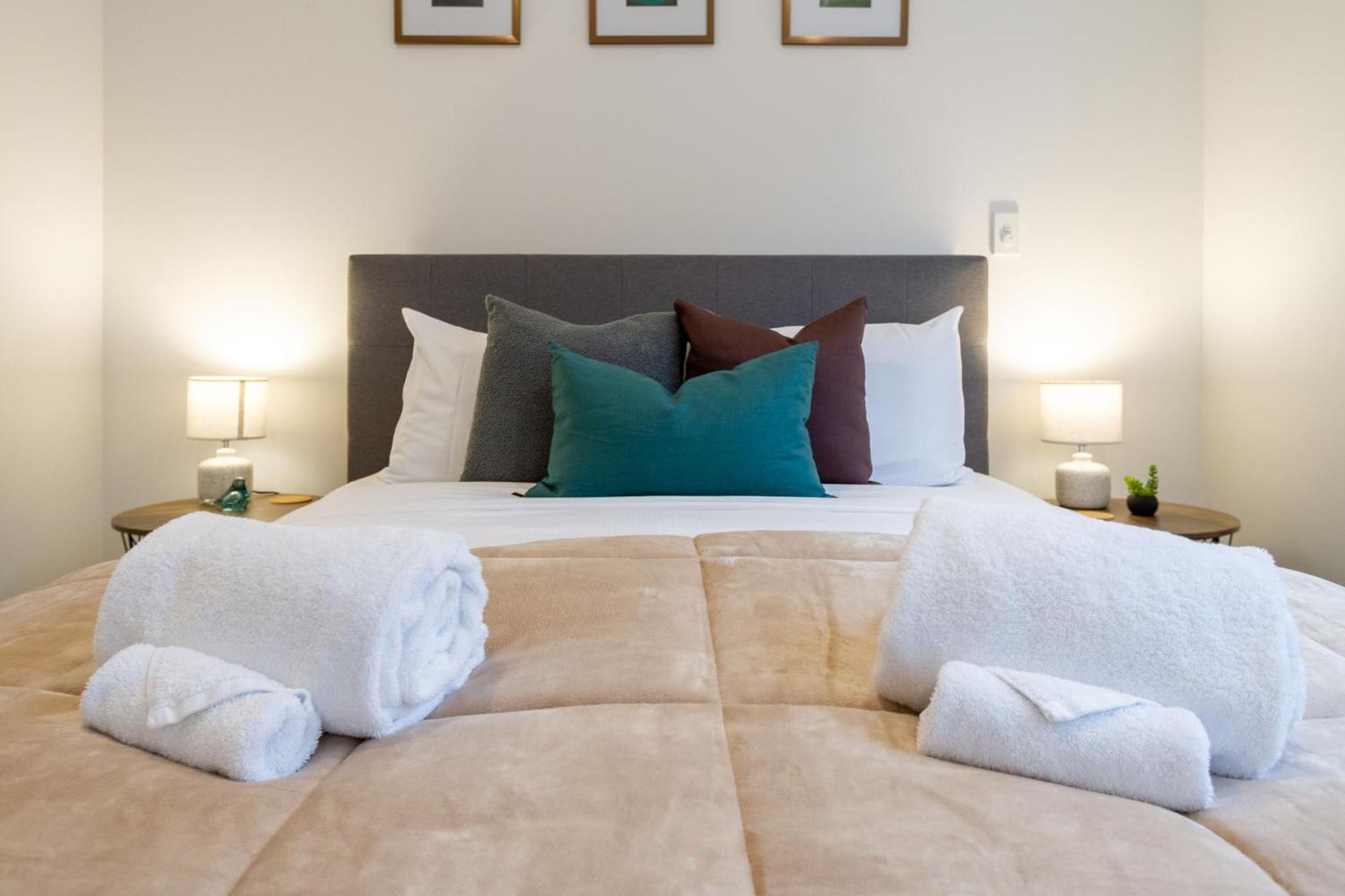 Executive Suite On Lichfield Street - 2 Bed 2 Bath クライストチャーチ エクステリア 写真