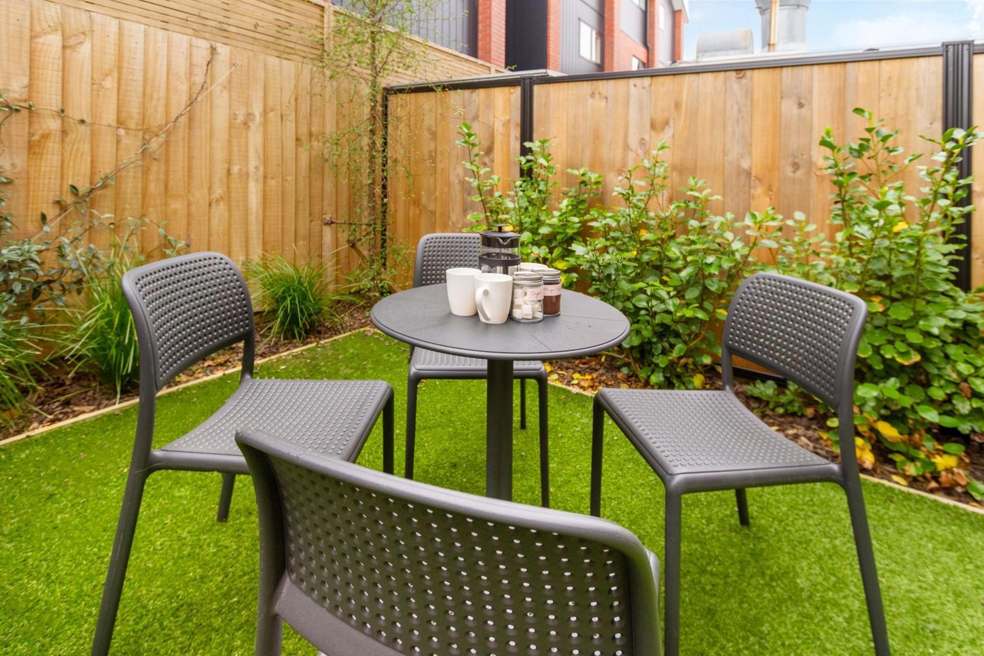 Executive Suite On Lichfield Street - 2 Bed 2 Bath クライストチャーチ エクステリア 写真